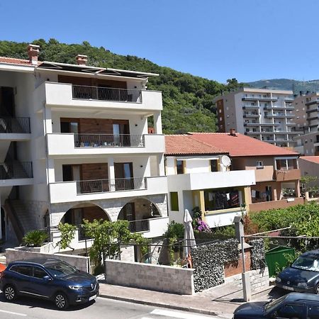 Buba Guest House Будва Екстериор снимка