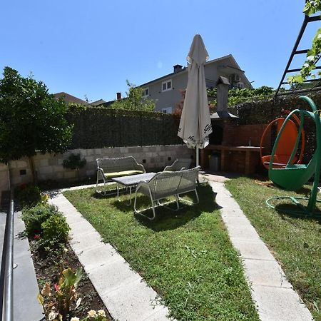Buba Guest House Будва Екстериор снимка