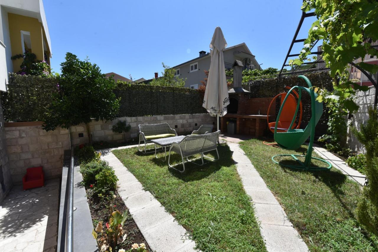 Buba Guest House Будва Екстериор снимка