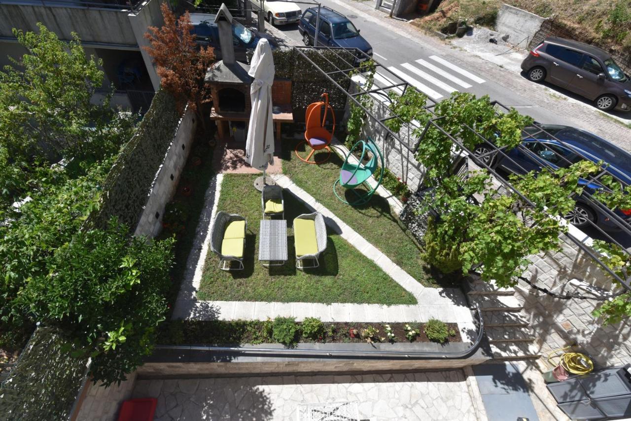 Buba Guest House Будва Екстериор снимка
